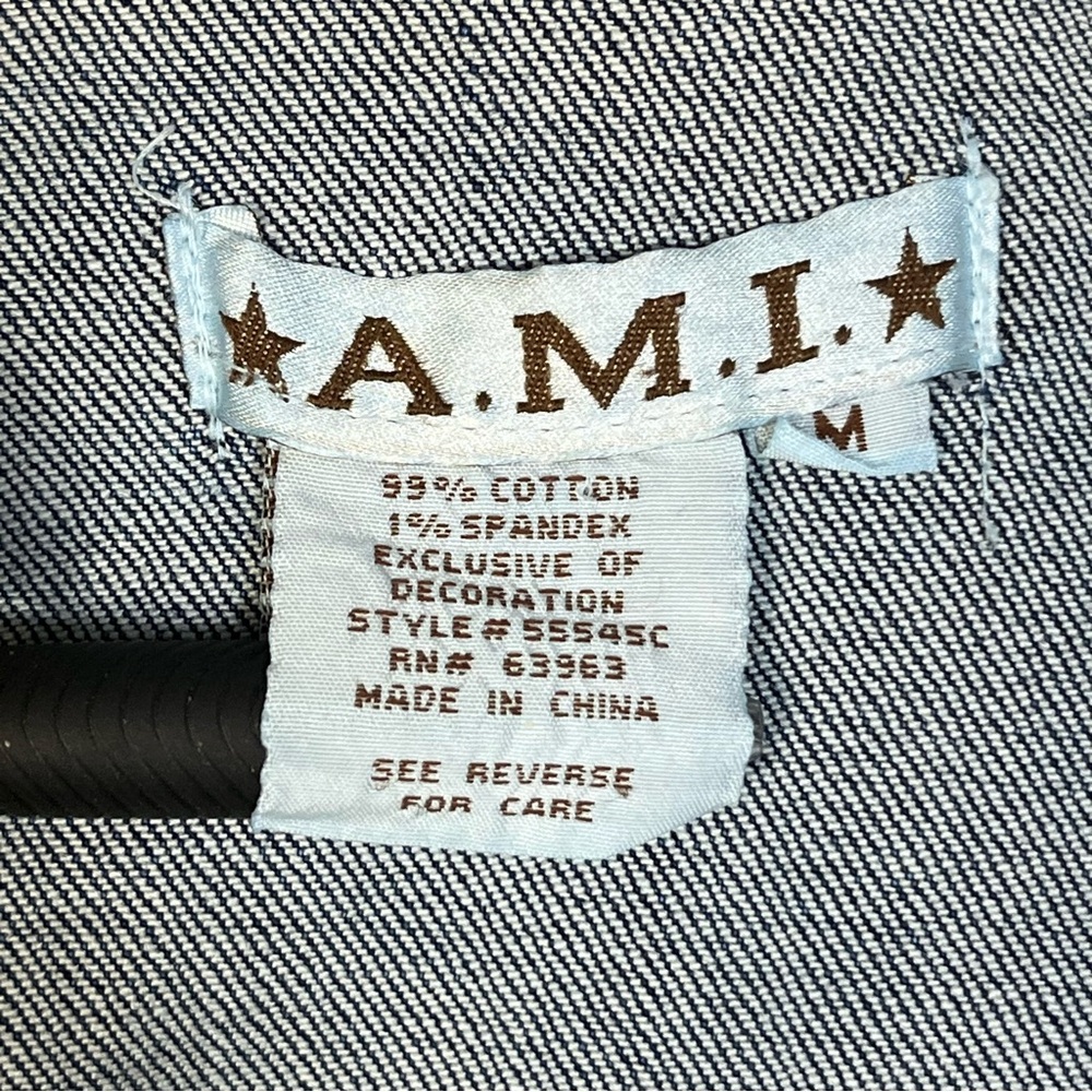 A.M.I. Vintage Women’s Raw Edge Denim Blue Jean Jacket Size M Y2K Casual - Picture 8 of 8